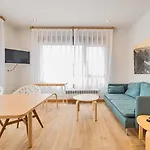 Tiu Enrique Residences דירה *